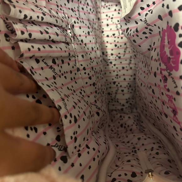 Betsey Johnson Bunny Backpackπ° - Picture 3 of 9